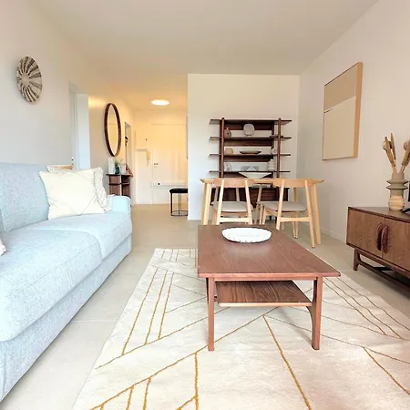 Superbe 6 Couchages / Terrasse à 2 Pas De La Appartement