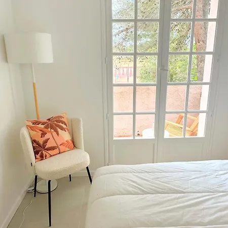 Superbe 6 Couchages / Terrasse à 2 Pas De La *