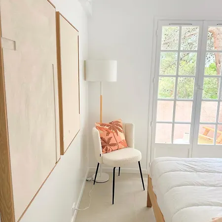 Superbe 6 Couchages Avec Terrasse - Clim - A Proximite De La * Saint-Raphael (Var)